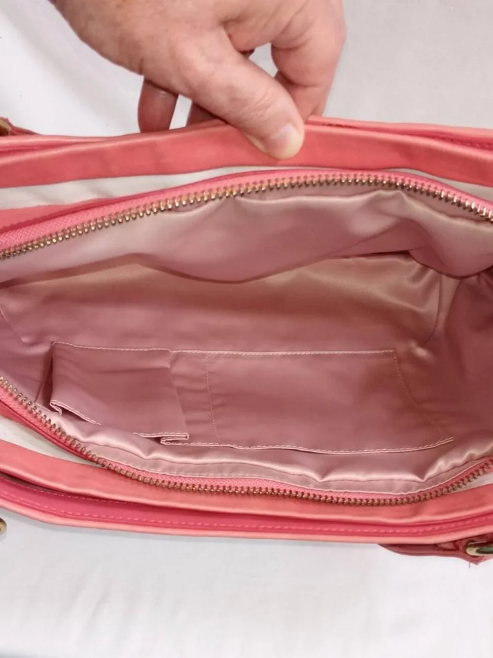 Coach Cricket Satchel Purse White & Coral Pink Bag Y2K Vintage